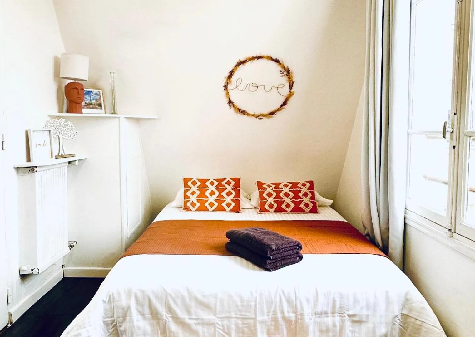 Cosy Place Entre L'Arc De Triomphe Et Les Champs-Elysees Paris 0*,